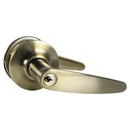 Manija con llave dover para dormitorio latón antiguo Yale